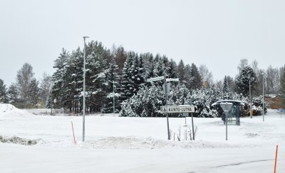 Alavuden keskusta-alueen uusi bussiparkki sijaitsee osoitteessa Lähteentie 6, Alavus.