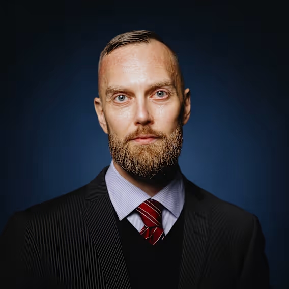 Tammisunnuntain maakunnallisen muistojuhlan juhlapuhujana Ilmari Käihkö Alavudella sunnuntaina 25.1.2026.